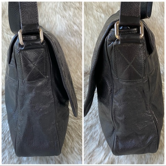 Gucci Guccissma Leather Messenger Bag - Picture 7 of 15